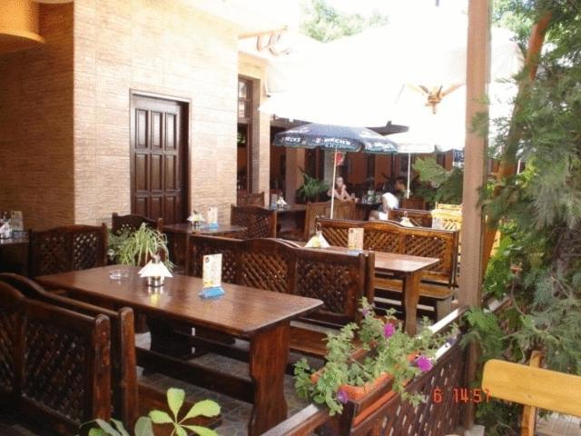 Family Hotel Hit Kiten  Exterior photo